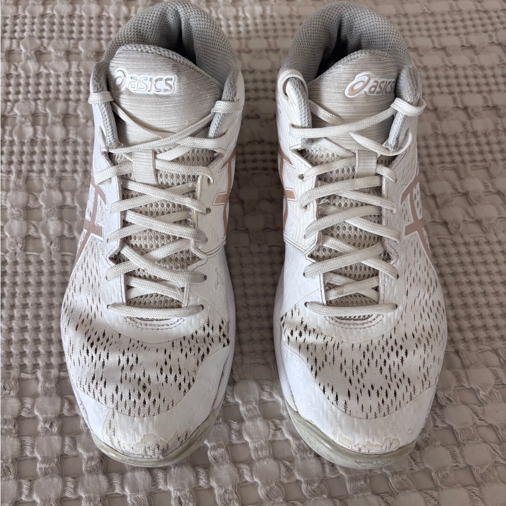 ASICS Women's Volleyball Athletic Shoes - Picture 4 of 7